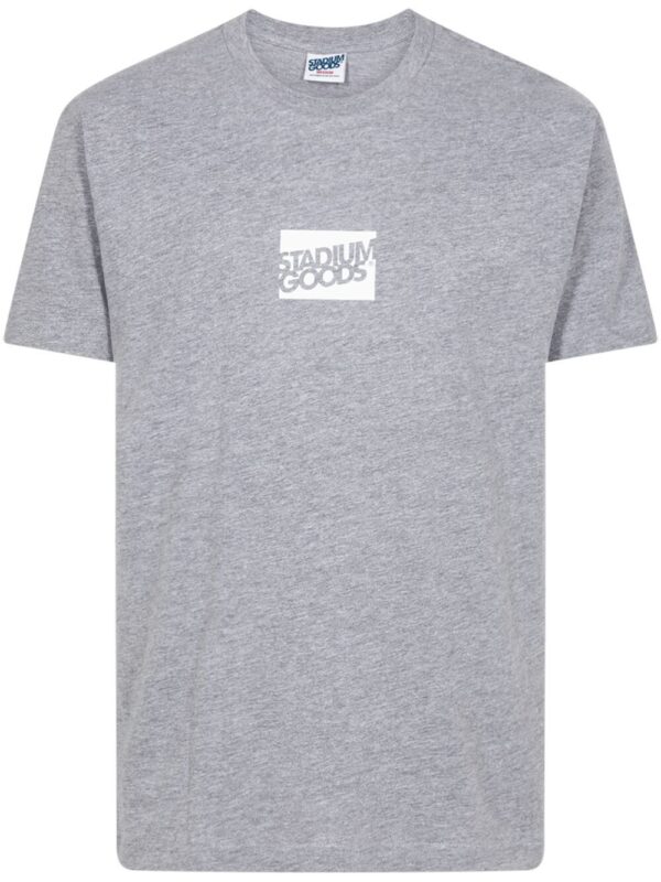 ⁦Boxed Tilt logo "Heather Grey" T-shirt⁩ - الصورة ⁦4⁩
