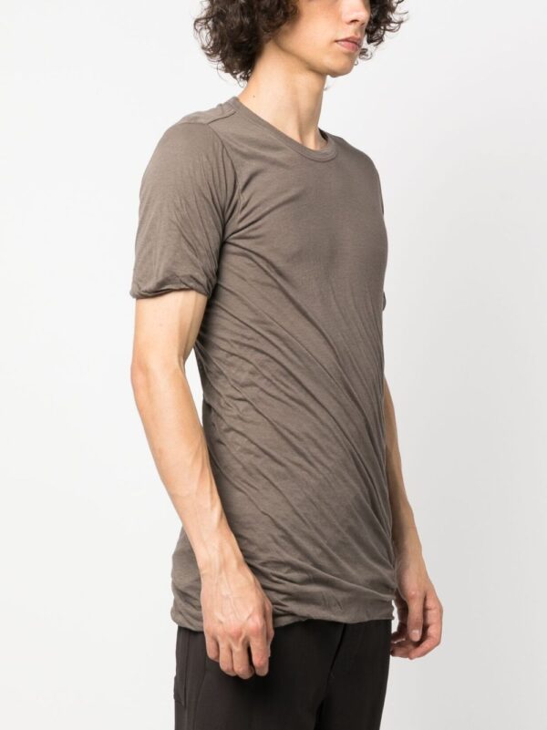 ⁦Double SS organic cotton T-shirt⁩ - الصورة ⁦2⁩