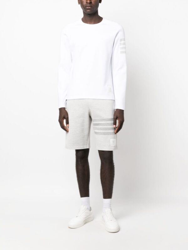 ⁦4-Bar long-sleeve T-shirt⁩ - الصورة ⁦3⁩