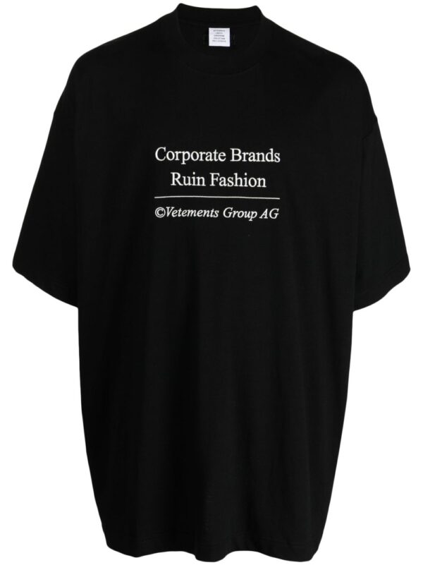 embroidered-logo long-sleeve T-shirt