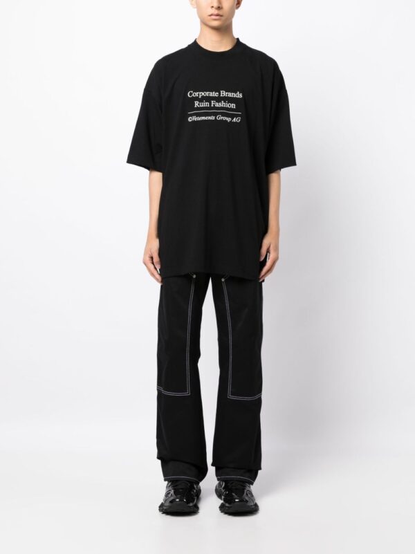 ⁦embroidered-logo long-sleeve T-shirt⁩ - الصورة ⁦3⁩