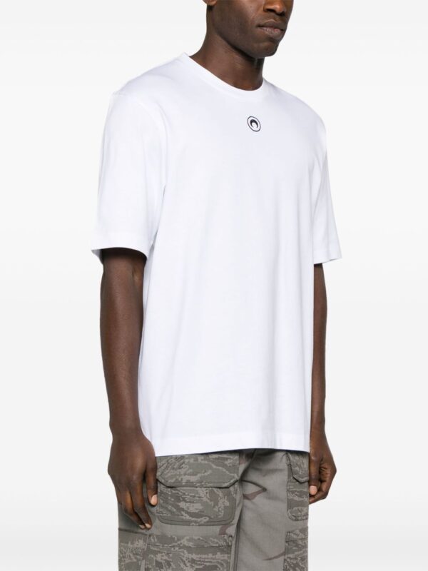 ⁦Crescent Moon organic-cotton T-shirt⁩ - الصورة ⁦2⁩