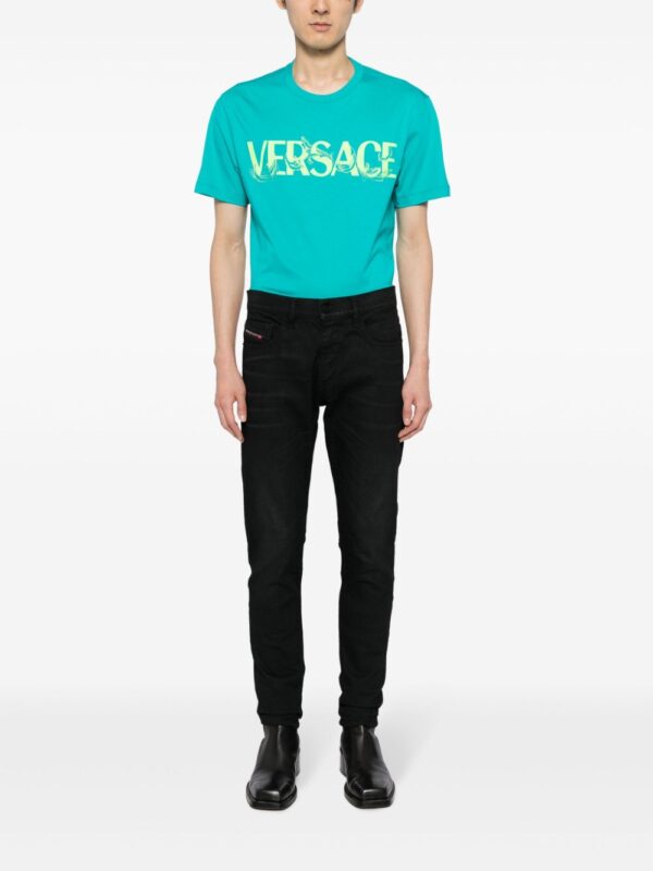 ⁦Barocco Silhouette-print T-shirt⁩ - الصورة ⁦3⁩