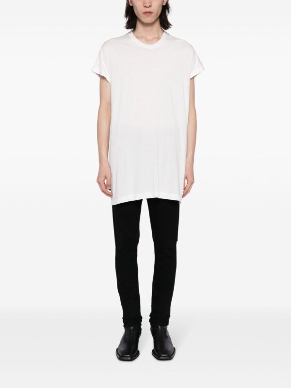⁦drop-shoulder cotton-blend T-shirt⁩ - الصورة ⁦2⁩