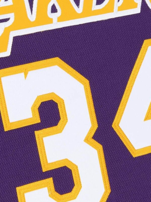 ⁦"NBA LA Lakers 1999 Shaquille O'Neal" authentic jersey⁩ - الصورة ⁦2⁩