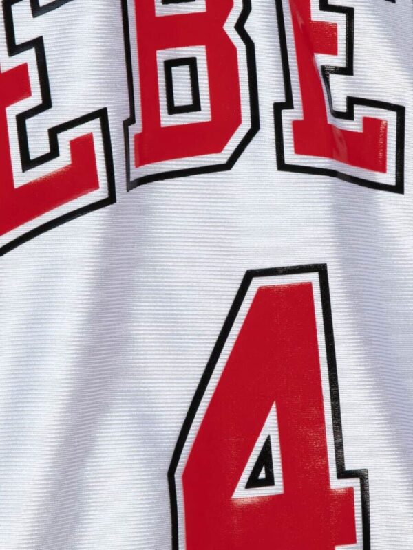 ⁦"Runnin Rebels 1989 Larry Johnson" NCAA UNLV jersey⁩ - الصورة ⁦4⁩