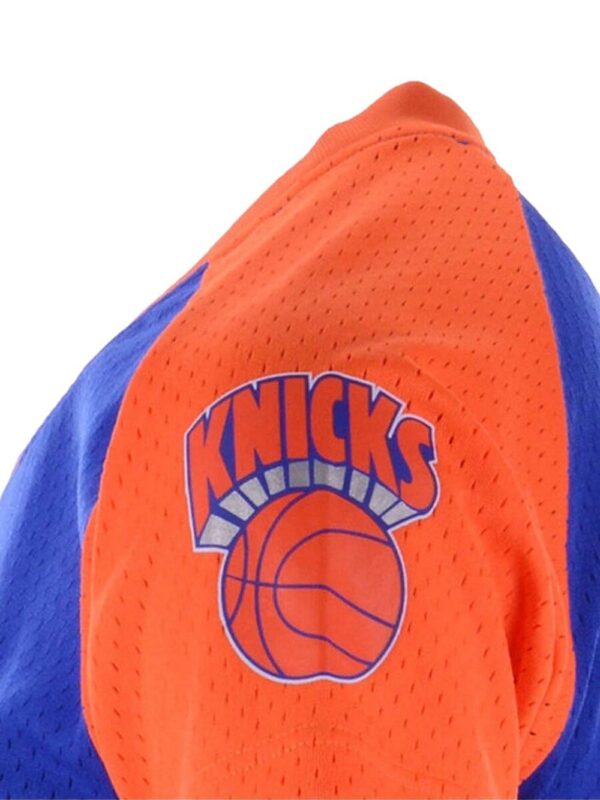 ⁦Final Seconds mesh V-neck "NBA Knicks" T-shirt⁩ - الصورة ⁦3⁩
