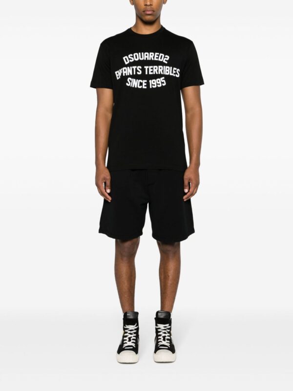 ⁦Cool logo-print cotton T-shirt⁩ - الصورة ⁦3⁩