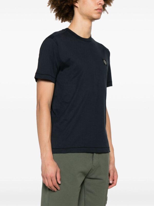 ⁦Compass-patch cotton T-shirt⁩ - الصورة ⁦4⁩