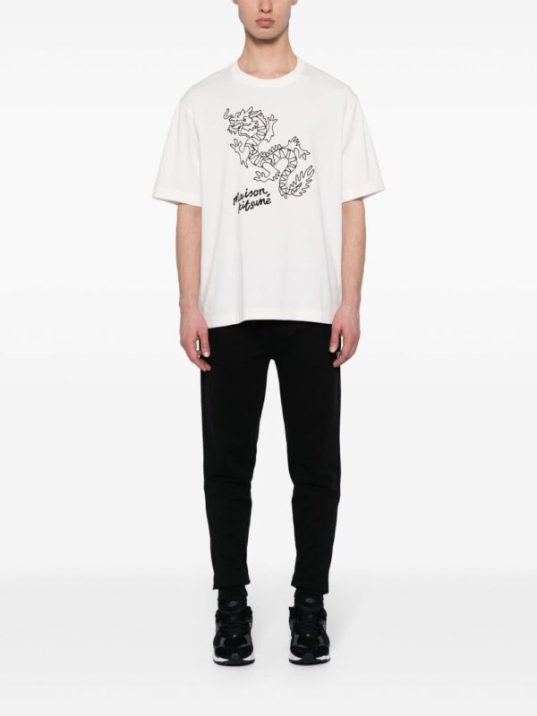 ⁦dragon-print cotton T-shirt⁩ - الصورة ⁦4⁩