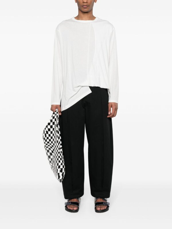 ⁦asymmetric cotton T-shirt⁩ - الصورة ⁦3⁩