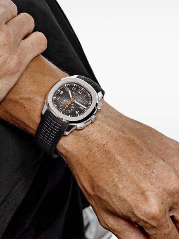⁦Patek Philippe Pre-Owned ساعة 'أكوانو كرونوغراف تيفاني أند كو' كلاسيكية 42 ملم 2023⁩ - الصورة ⁦7⁩
