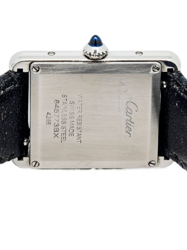 ⁦Cartier ساعة 'تانك ماست سولاروبيت' كلاسيكية 33 ملم⁩ - الصورة ⁦3⁩