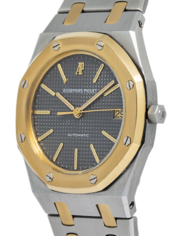 ⁦Audemars Piguet ساعة 'رويال أوك' كلاسيكية 36 ملم⁩ - الصورة ⁦4⁩