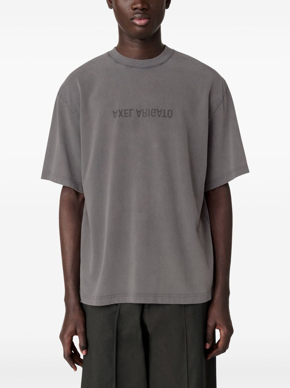 Distort T-shirt