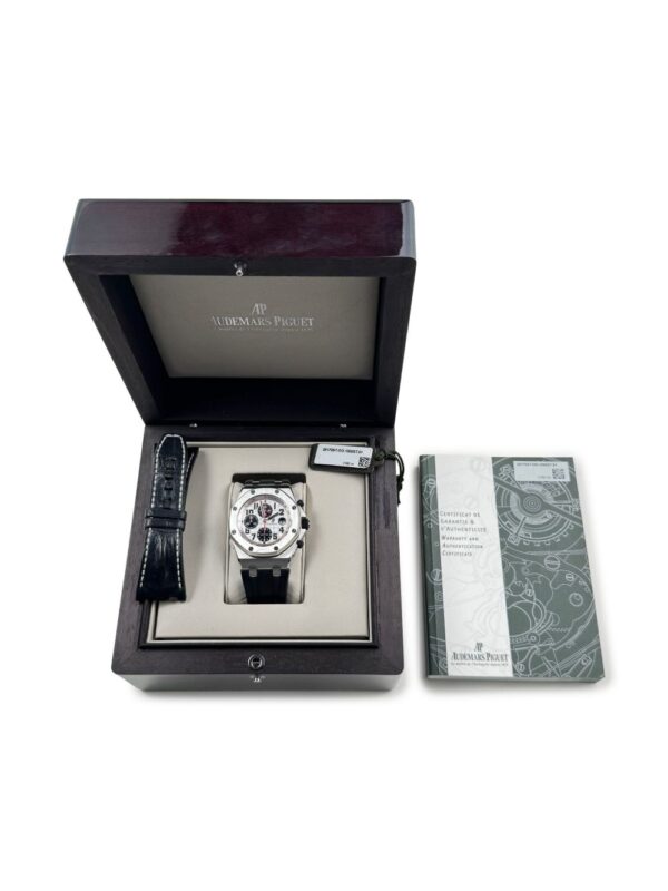 ⁦Audemars Piguet ساعة 'رويال أوك أوفشور كرونوغراف' كلاسيكية 42 ملم⁩ - الصورة ⁦3⁩