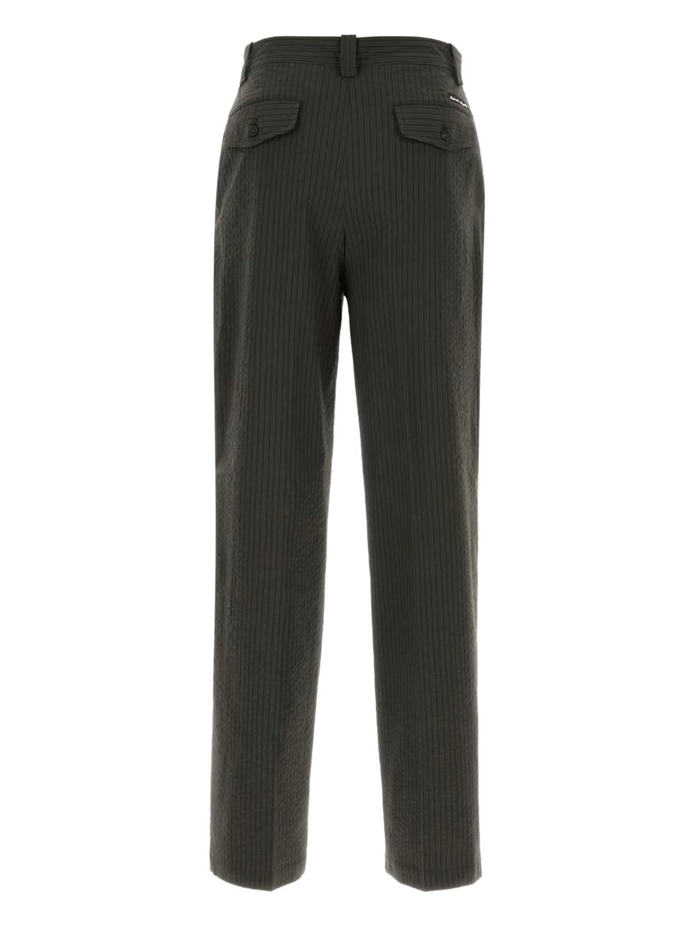pleated trousers